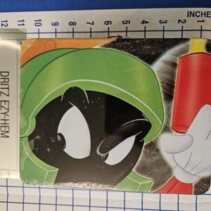 Vintage Marvin the Martin lunch tin